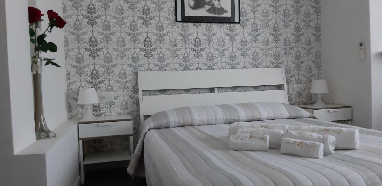 Manzoni Residence Комо Екстериор снимка