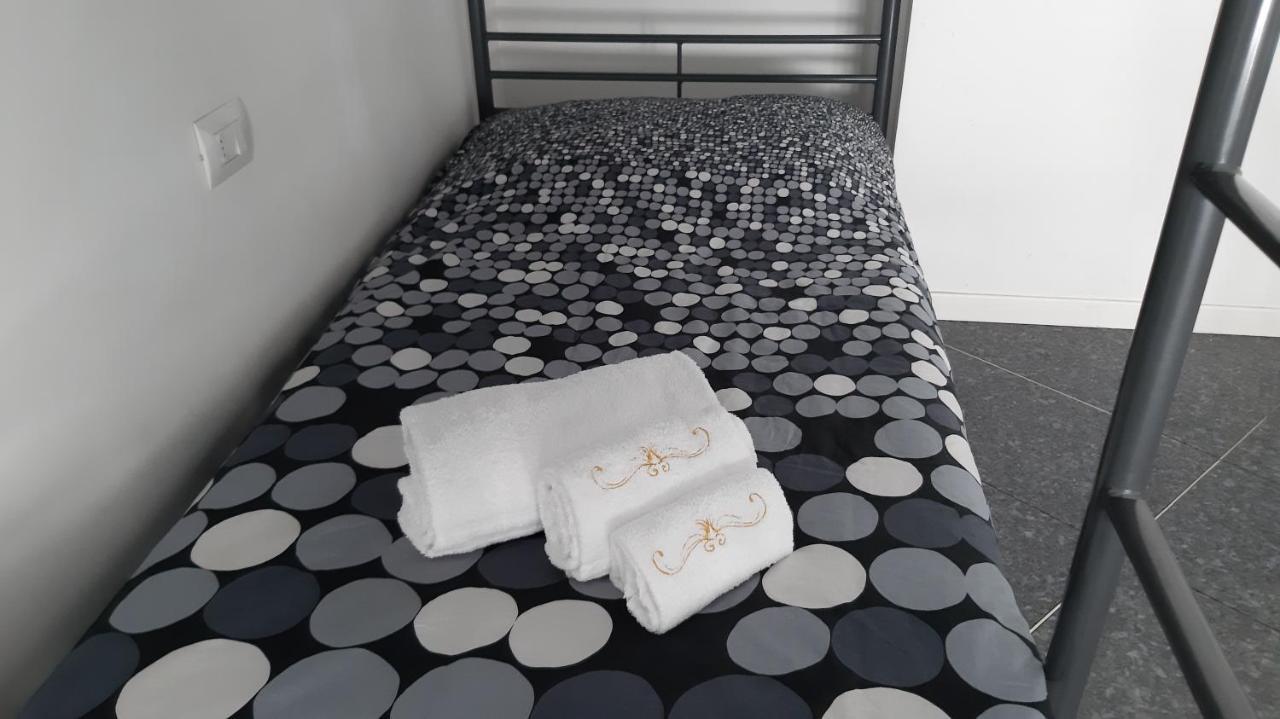 Manzoni Residence Комо Екстериор снимка